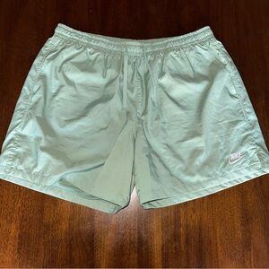 Nike Woven Flow Light Green Mint Shorts Mid Thigh Length Standard Fit Size XXL